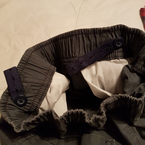 3/$30 Youth Joggers - Picture 3 of 7